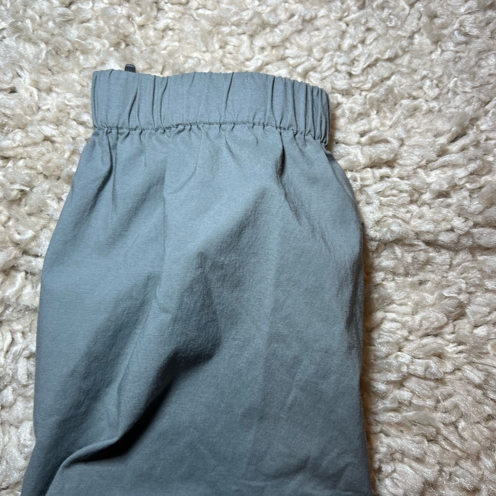 Men's Gray Pants - Picture 7 of 7